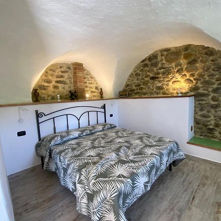 Agriturismo La Cascina Dei Chicchi Bagnone Екстериор снимка