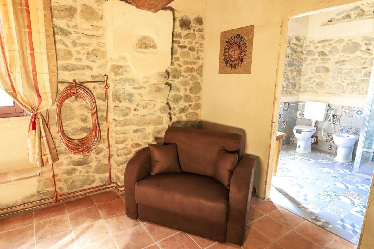 Agriturismo La Cascina Dei Chicchi Bagnone Екстериор снимка
