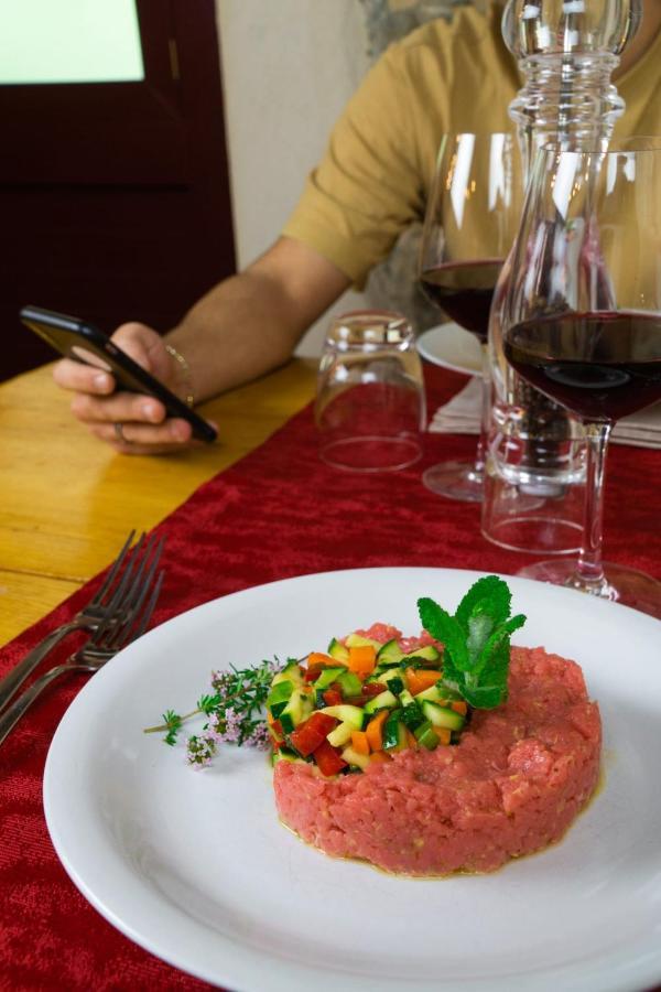 Agriturismo La Cascina Dei Chicchi Bagnone Екстериор снимка