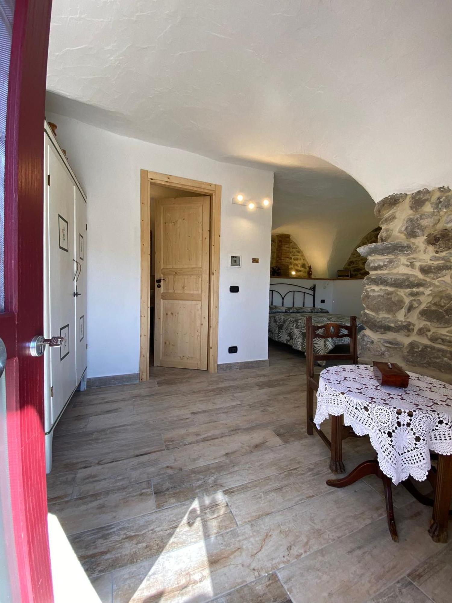 Agriturismo La Cascina Dei Chicchi Bagnone Екстериор снимка