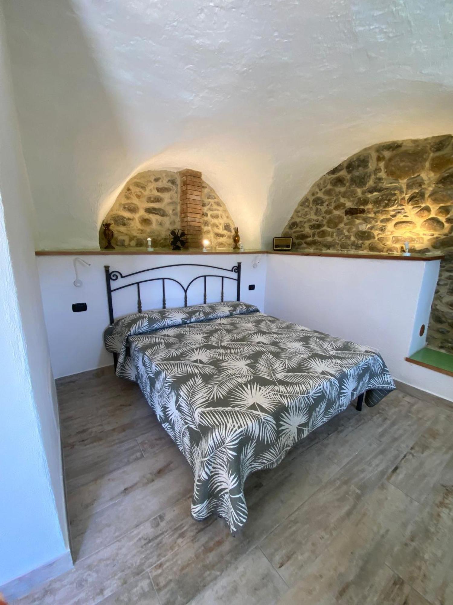 Agriturismo La Cascina Dei Chicchi Bagnone Екстериор снимка